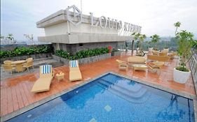 Louis Kienne Hotel Pandanaran